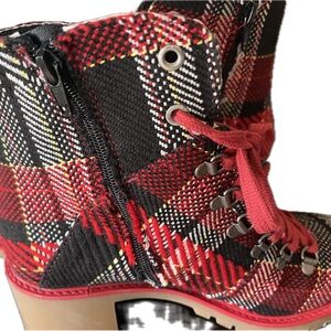 Eric Michael Plaid Lace-Up Ankle Boots